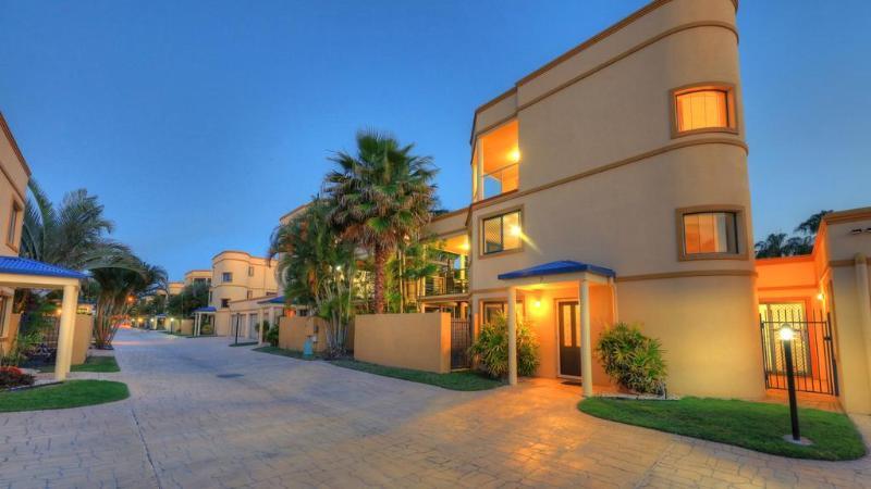 Grange Resort Hervey Bay Exterior foto