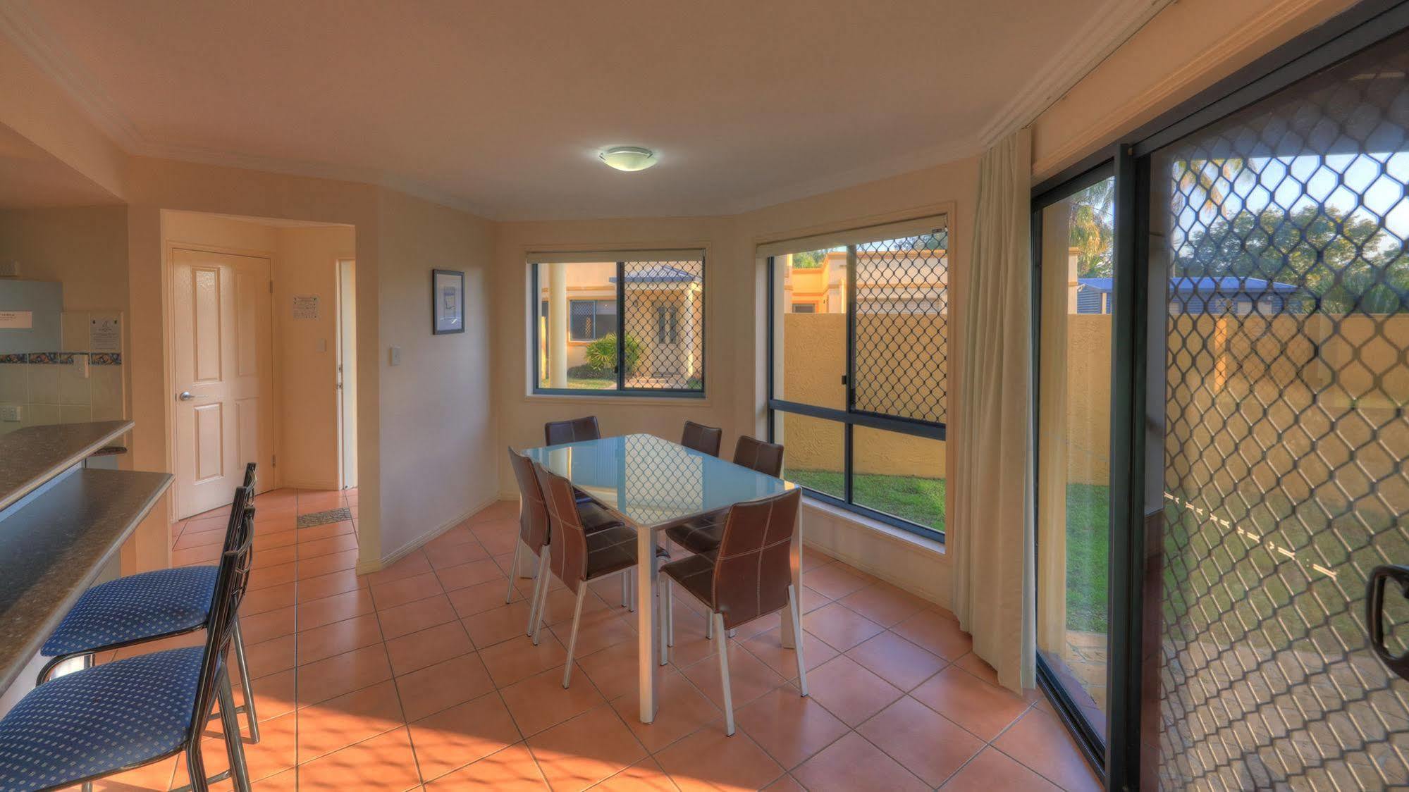 Grange Resort Hervey Bay Exterior foto